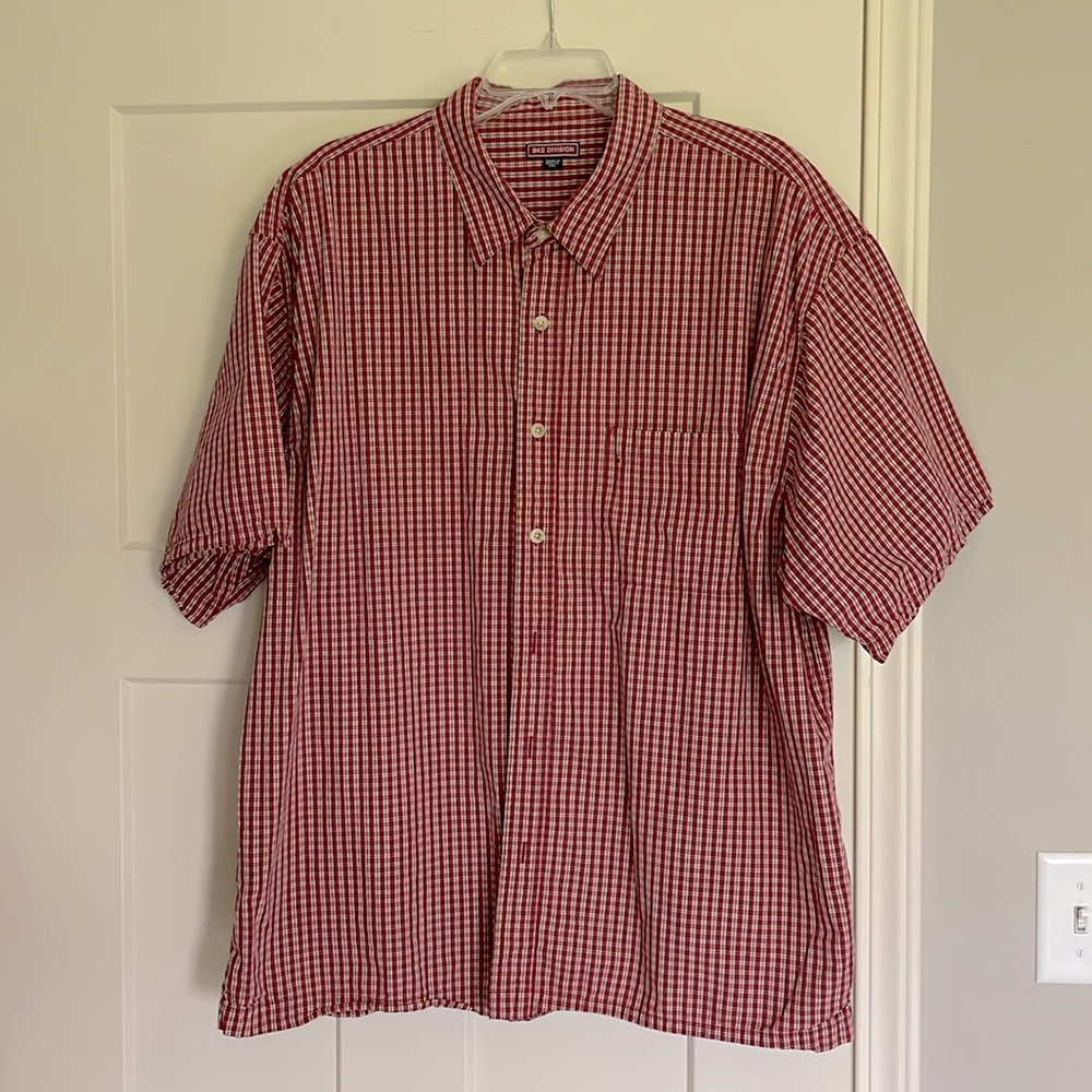 Men’s Button Down Short Sleeve Size XXL